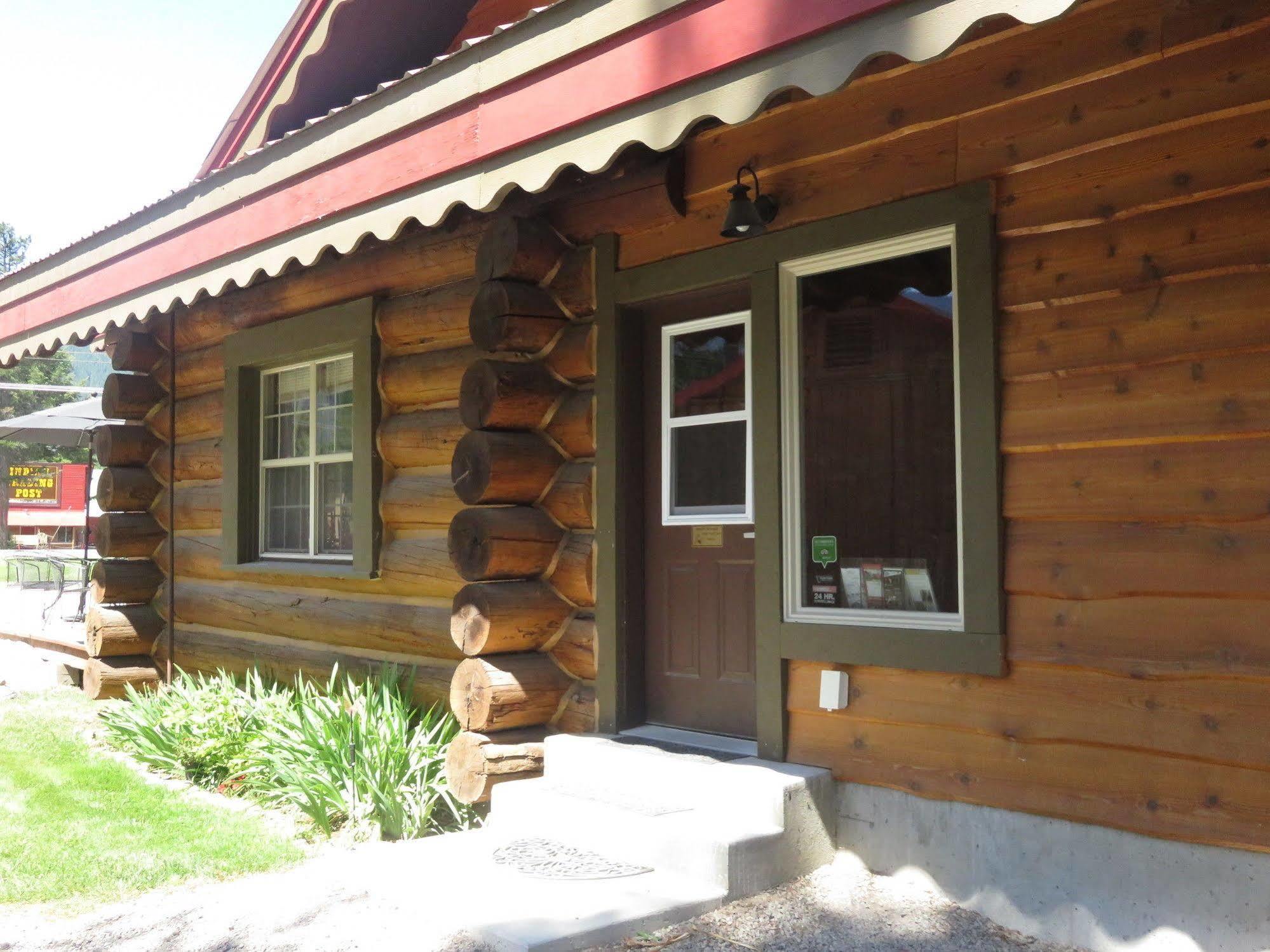 Historic Tamarack Lodge Hungry Horse エクステリア 写真