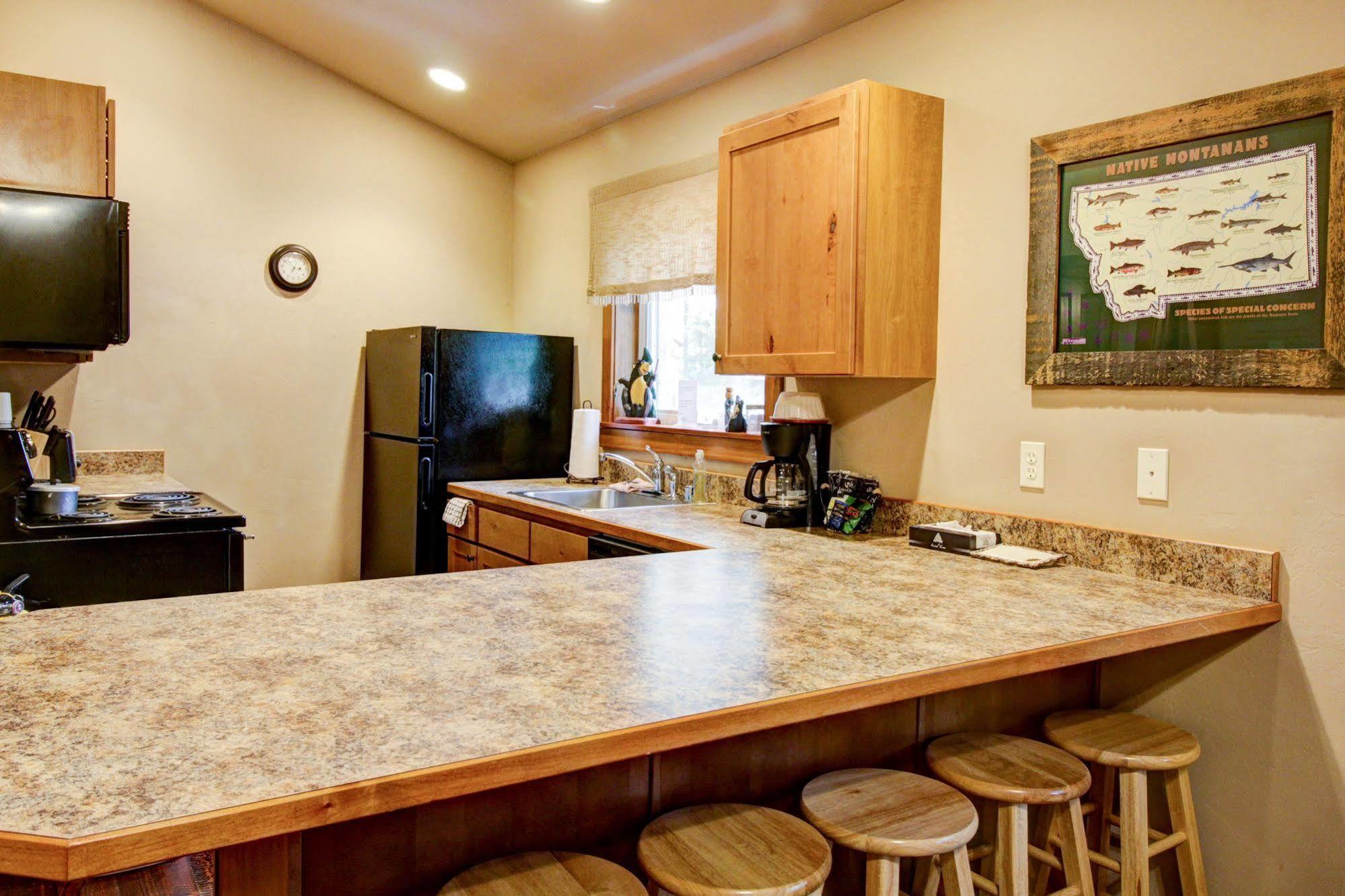 Historic Tamarack Lodge Hungry Horse エクステリア 写真